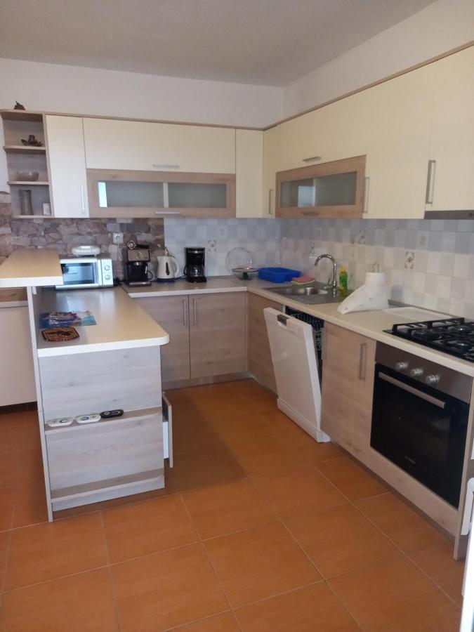 Apartments Kurilj 마카르스카 외부 사진